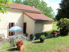 Maison de Charme à la Ferme avec Jardin, Chemin��e et Wifi, près de Périgueux - FR-1-616-40